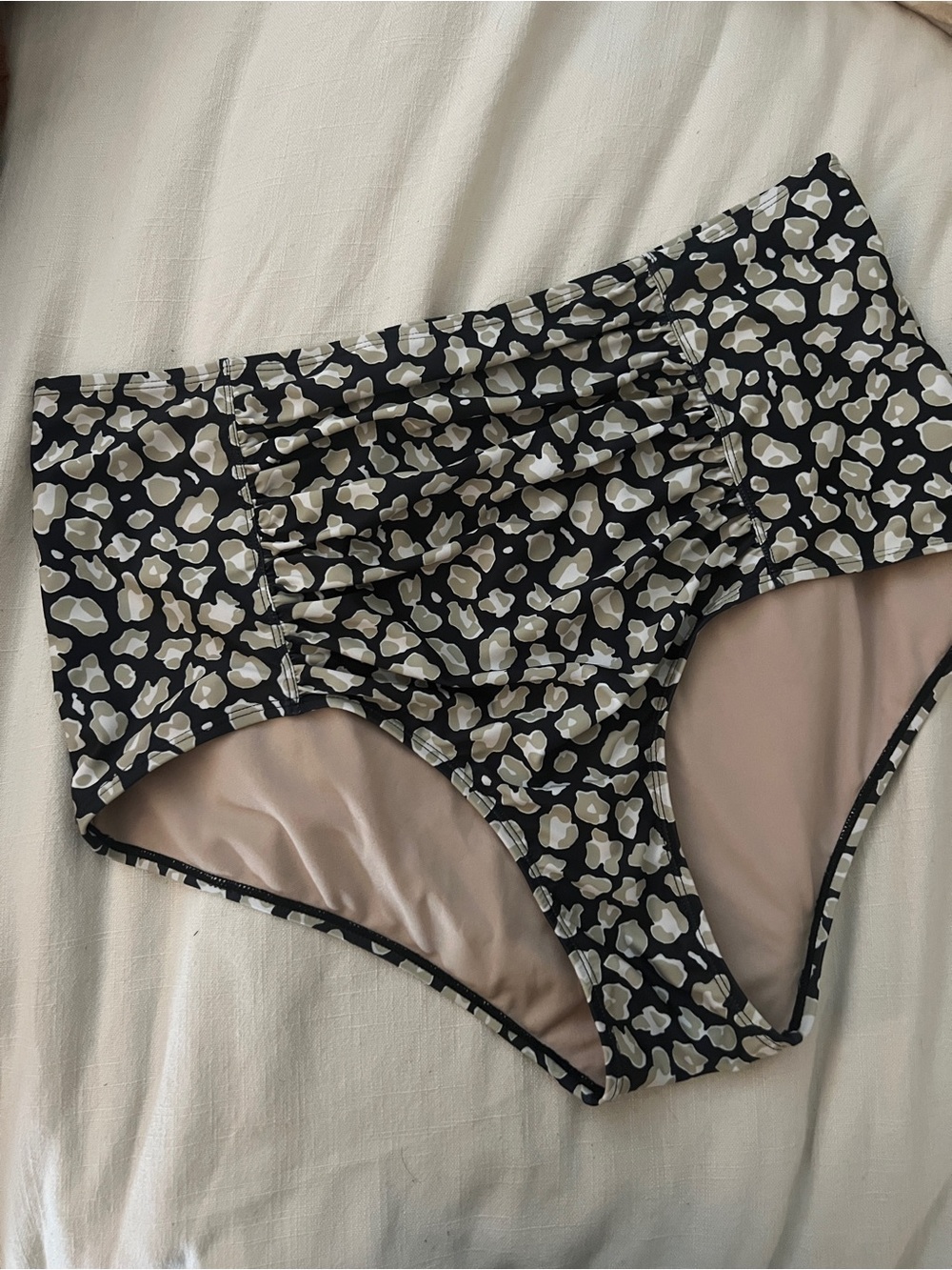 Kortni Jeane ruched high waist swim bottom NWOT